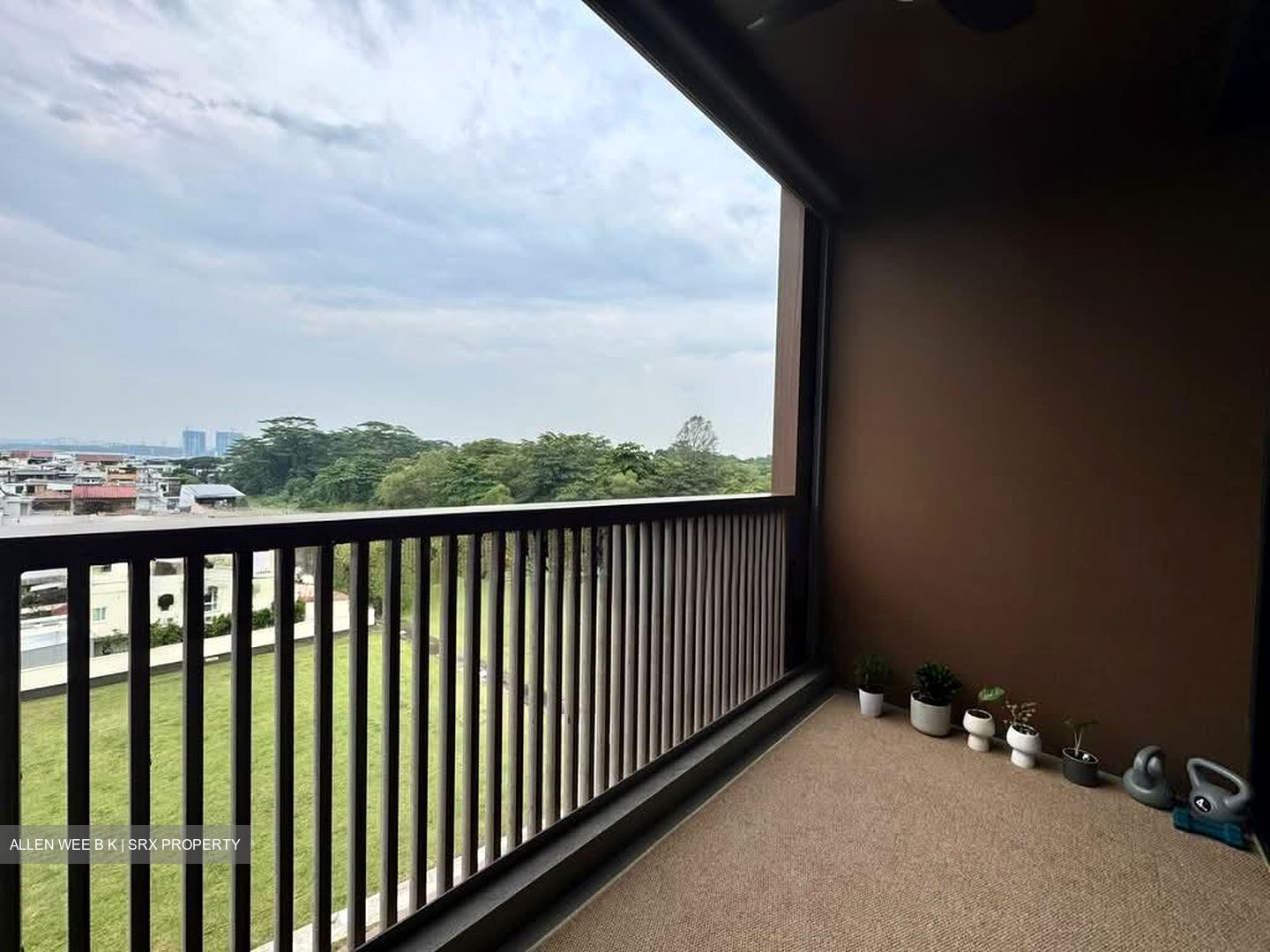 Admiralty Road East (D27), Apartment #588578391